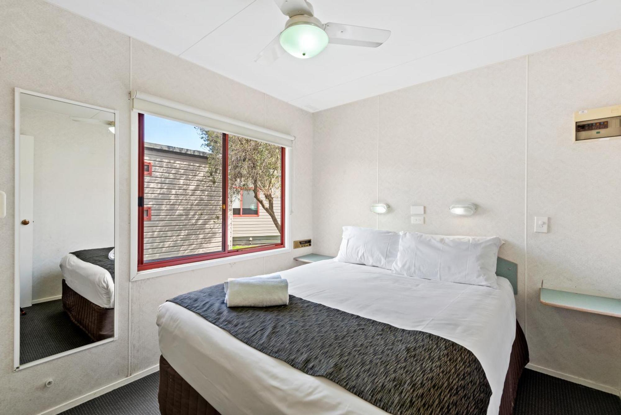 Discovery Parks - Melbourne Room photo